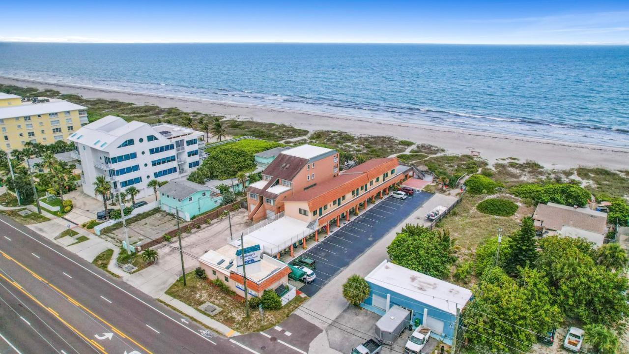 Anthony'S On The Beach Cocoa Beach Exterior foto