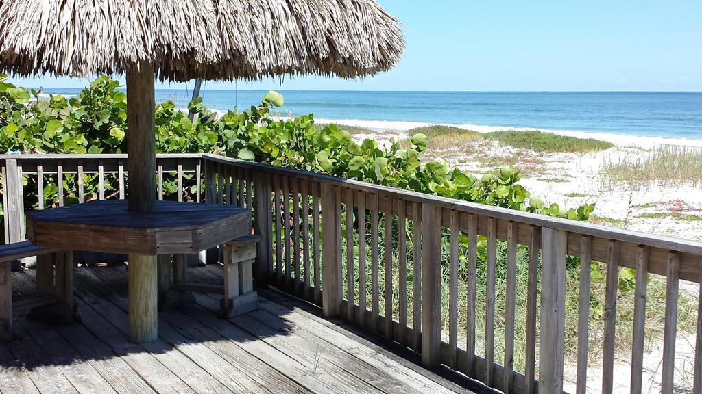 Anthony'S On The Beach Cocoa Beach Exterior foto